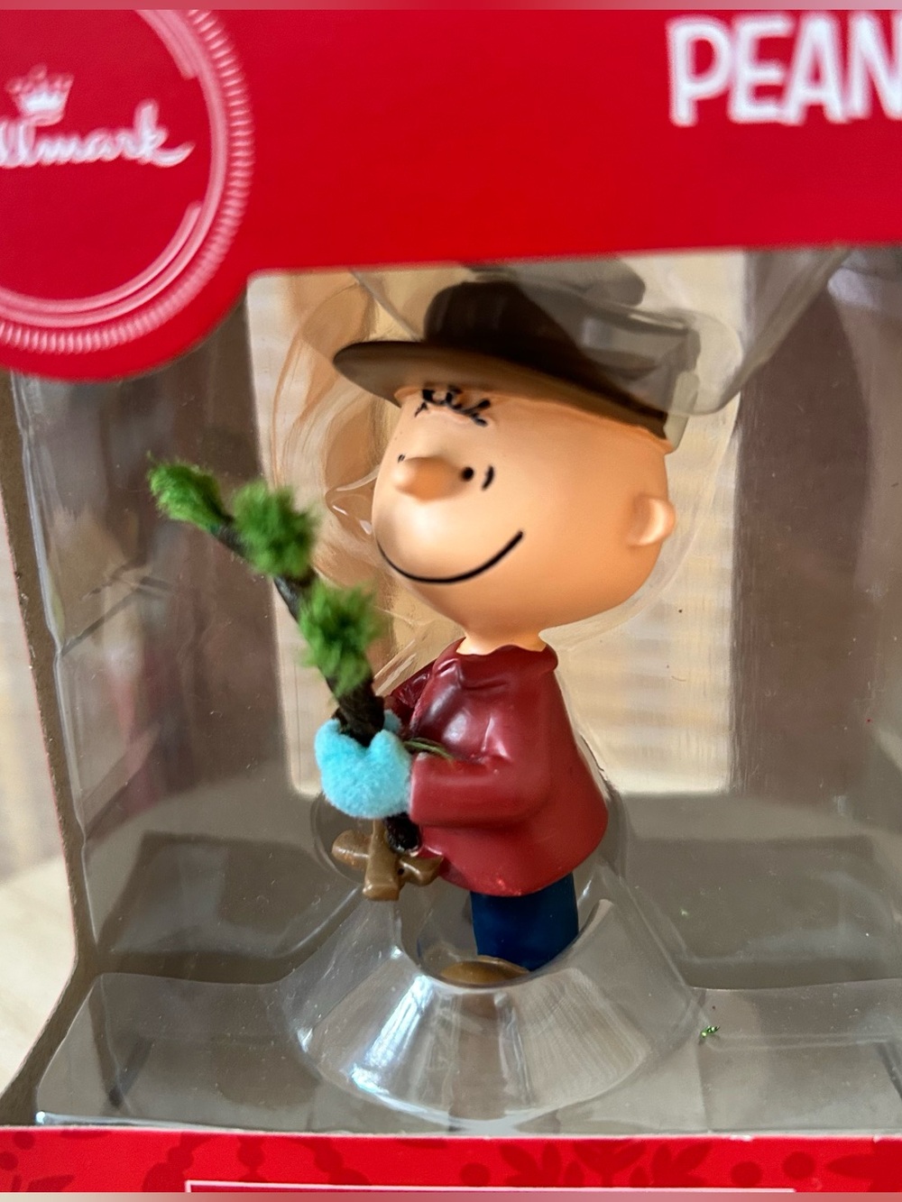 NWT Hallmark Ornament Charlie Brown